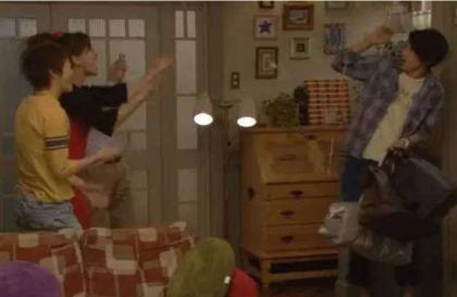 男同在线直播观看,揭秘网络社交新趋势 第2张 男同在线直播观看,揭秘网络社交新趋势 第2张