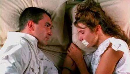 绑着我爱着我在线观看,浪漫爱情剧在线观看指南  第2张